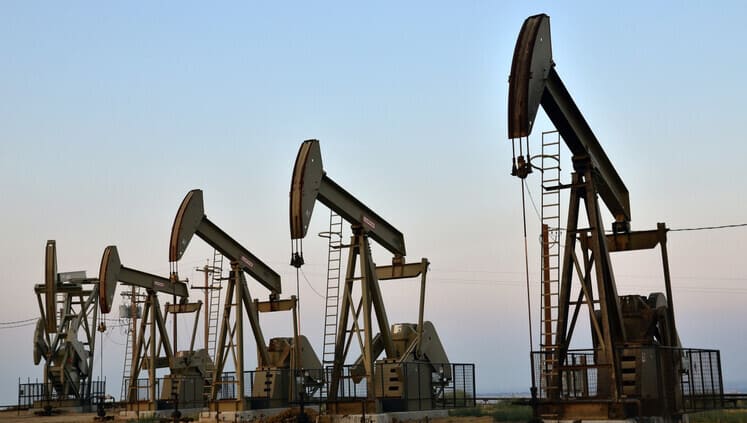 Pasaulinė naftos kaina gyvai biržoje: sužinokite kokia yra naftos barelio kaina šiandien
