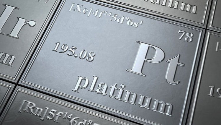 Platina - tai pakankamai retas brangusis metalas plačiai naudojamas medicinoje, pramonėje, juvelyrikoje ir kitose srityse.